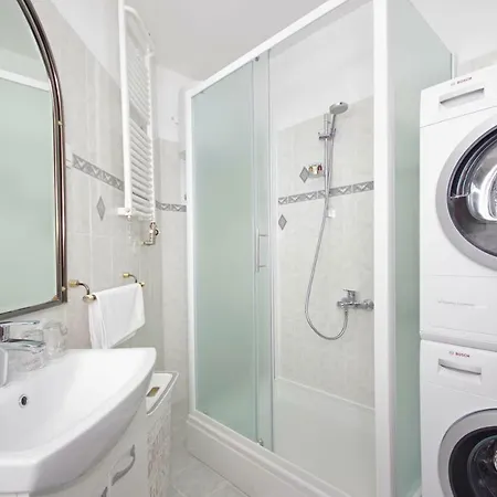 Avantgarde Suites
